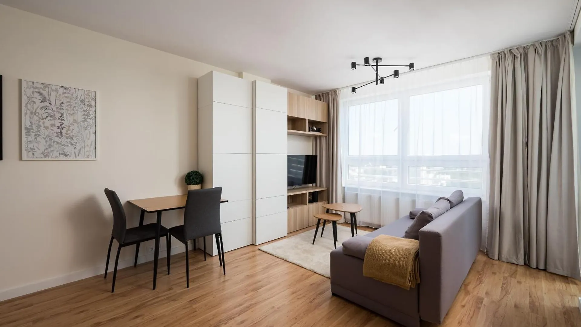 Metro Stoklosy Comfort Studio Varsó 0*,  Lengyelország