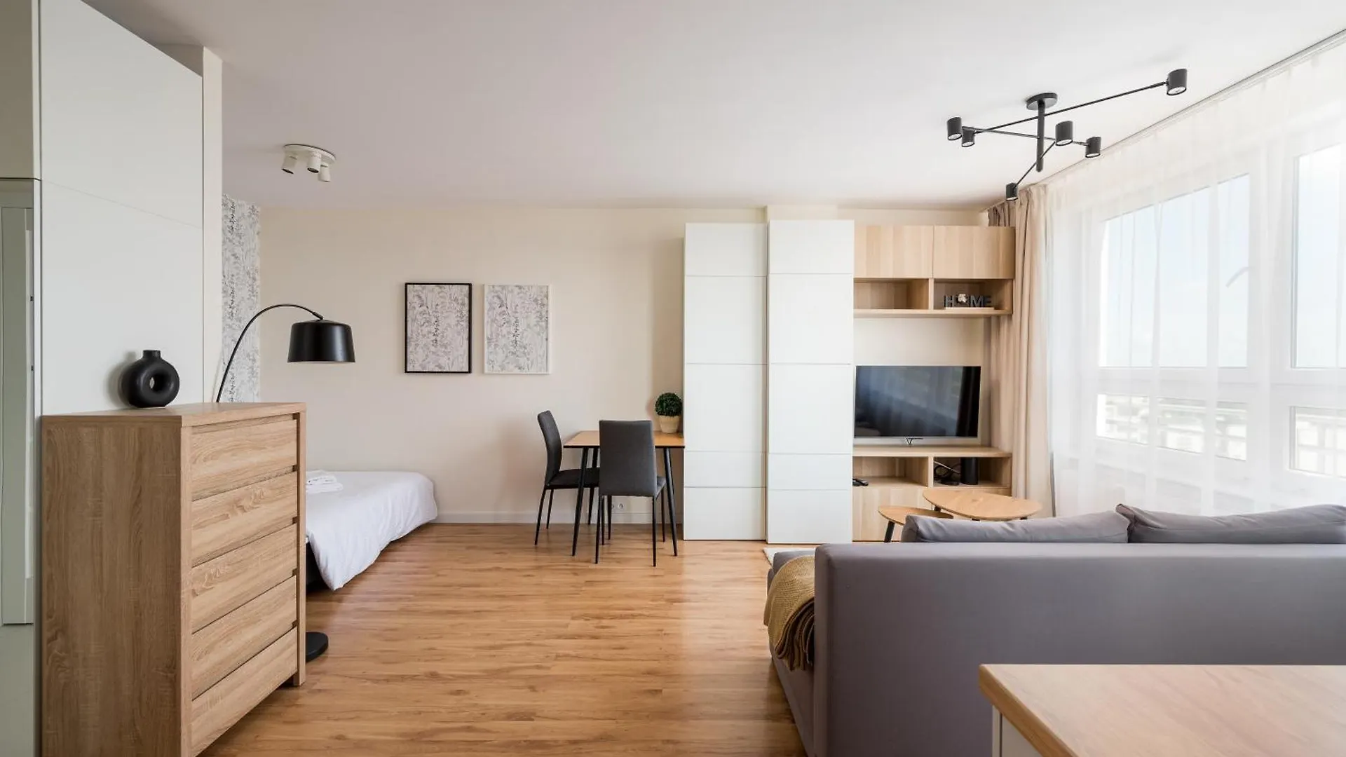Apartman Metro Stoklosy Comfort Studio Varsó